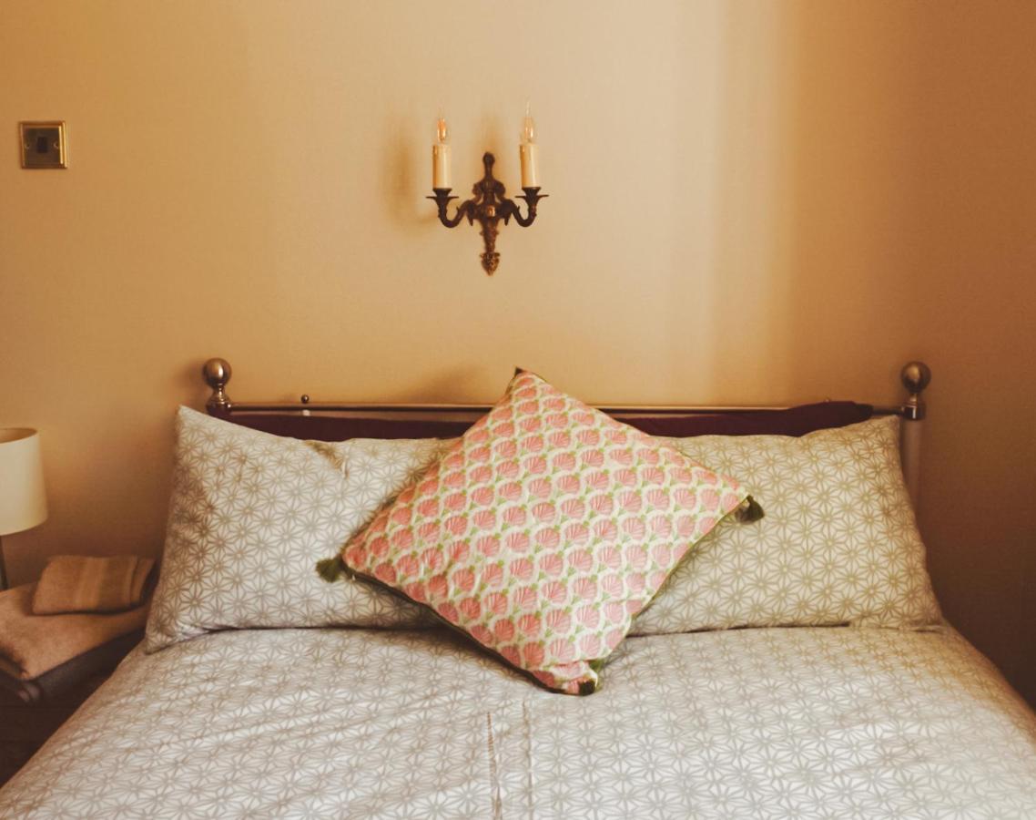 The Alms House Strangford Villa Екстериор снимка