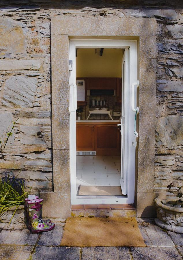 The Alms House Strangford Villa Екстериор снимка