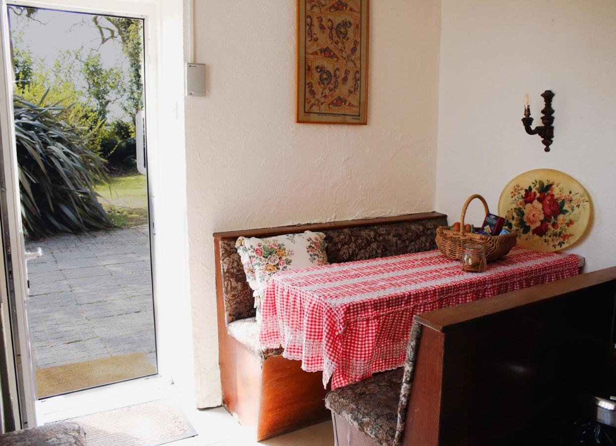 The Alms House Strangford Villa Екстериор снимка
