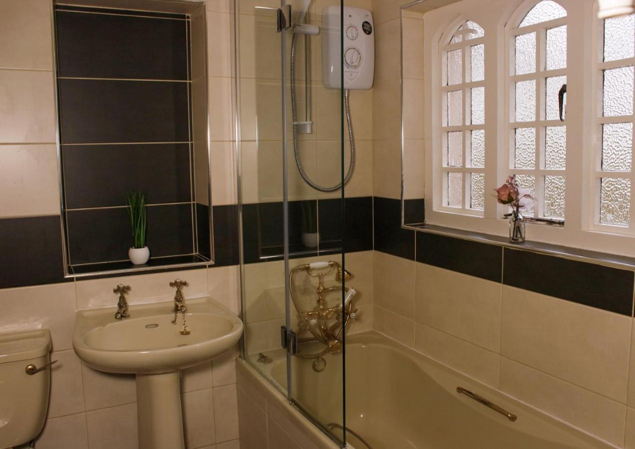 The Alms House Strangford Villa Екстериор снимка