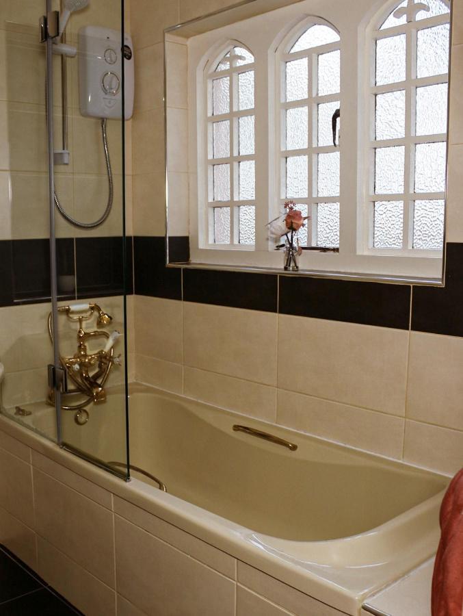 The Alms House Strangford Villa Екстериор снимка