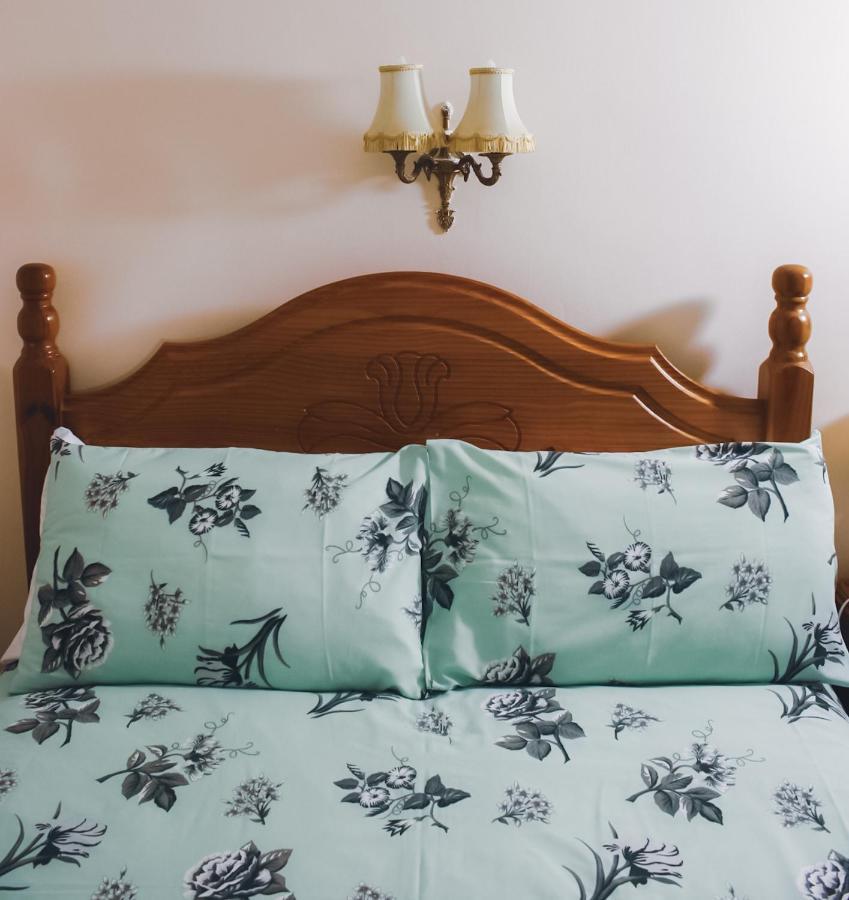 The Alms House Strangford Villa Екстериор снимка
